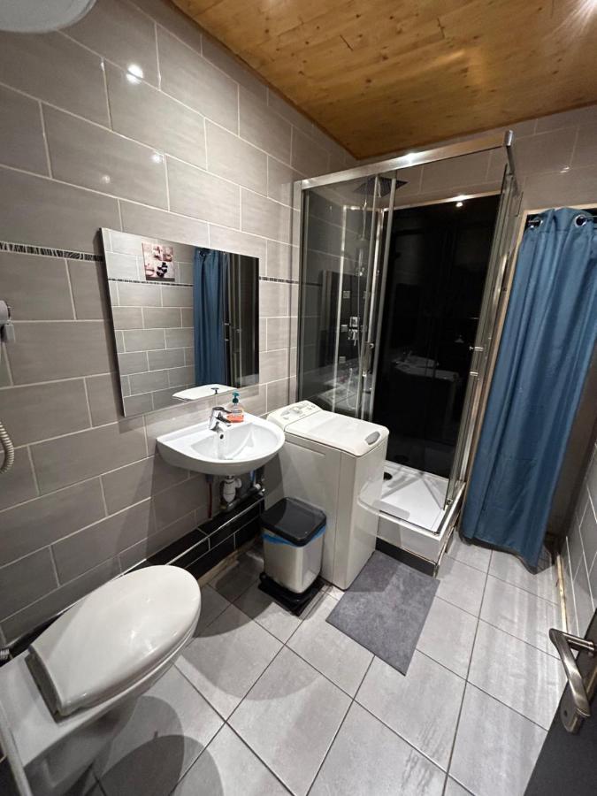 Appartement De Luxe En R/C Idealment Place En Hyper Centre Lourdes Exterior photo